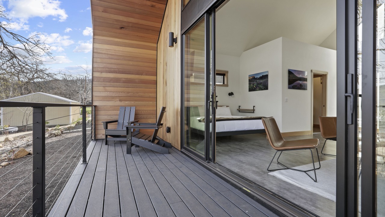 Photo of Patio Balcony in Mosier