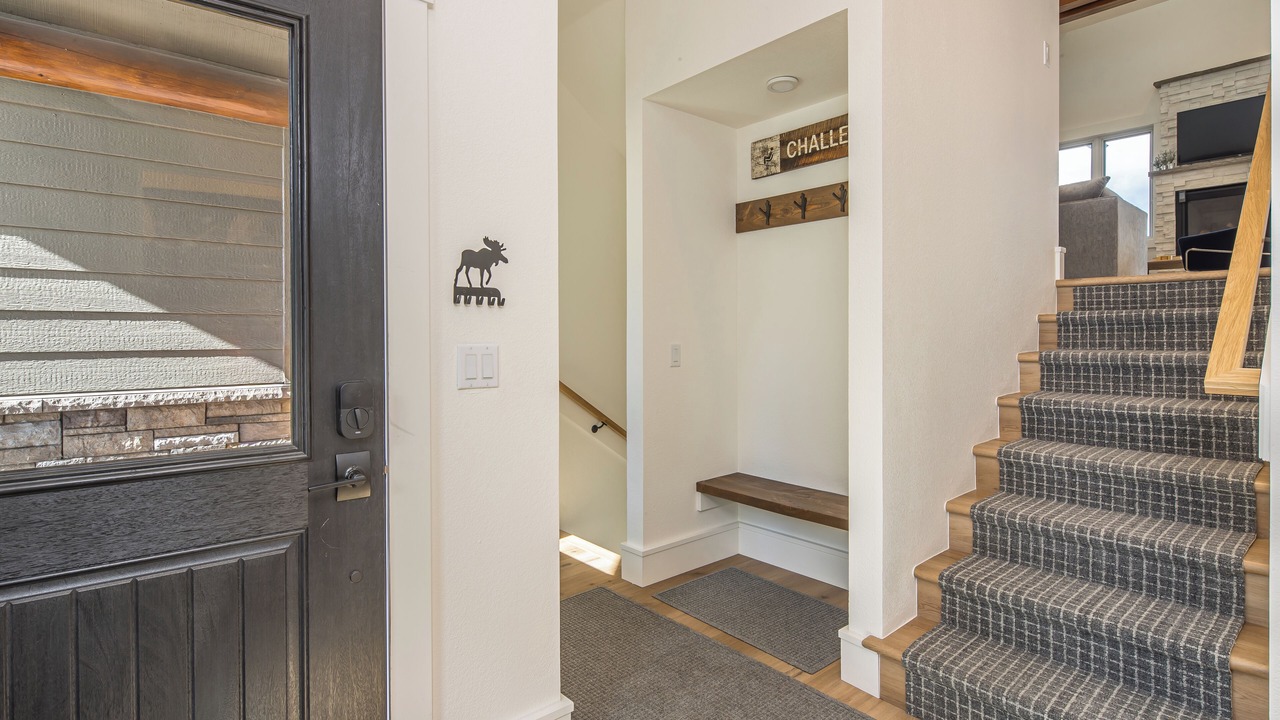 Photo of Others in Saddle Ridge