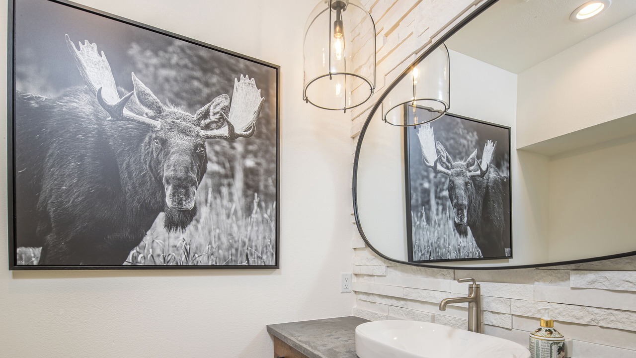Photo of Bathroom in Saddle Ridge