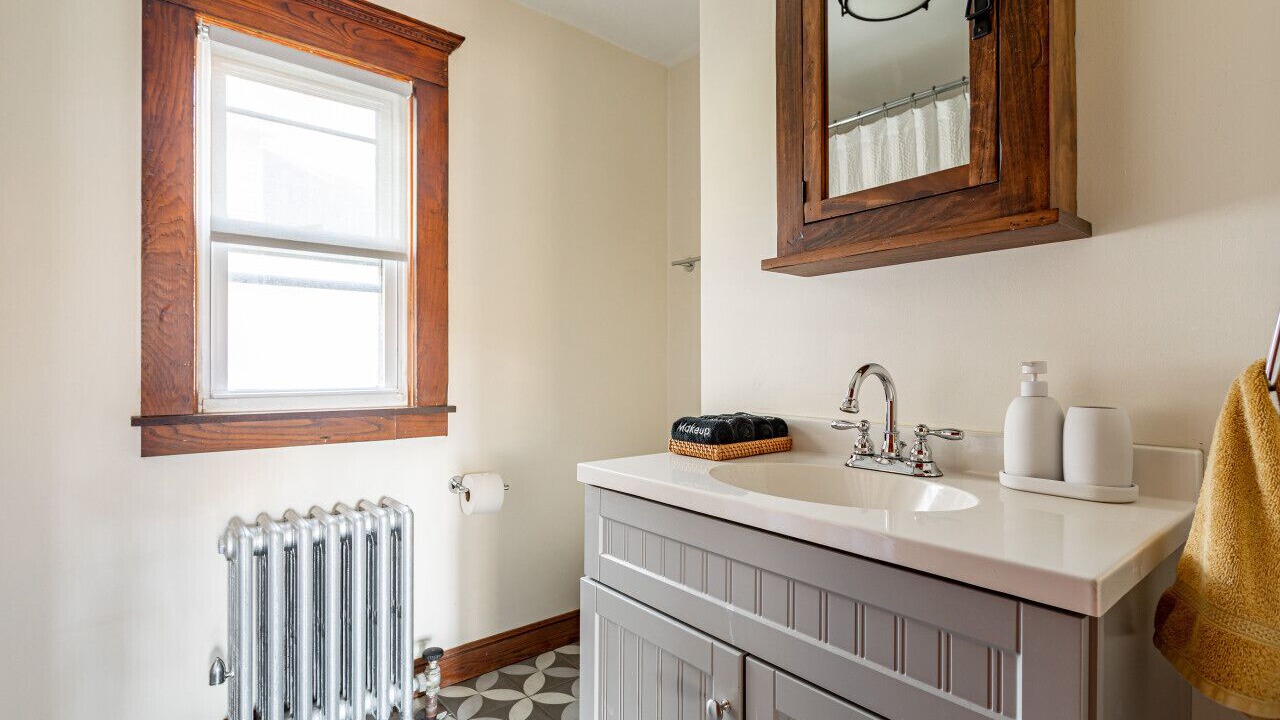 Photo of Bathroom in Jeffersonville