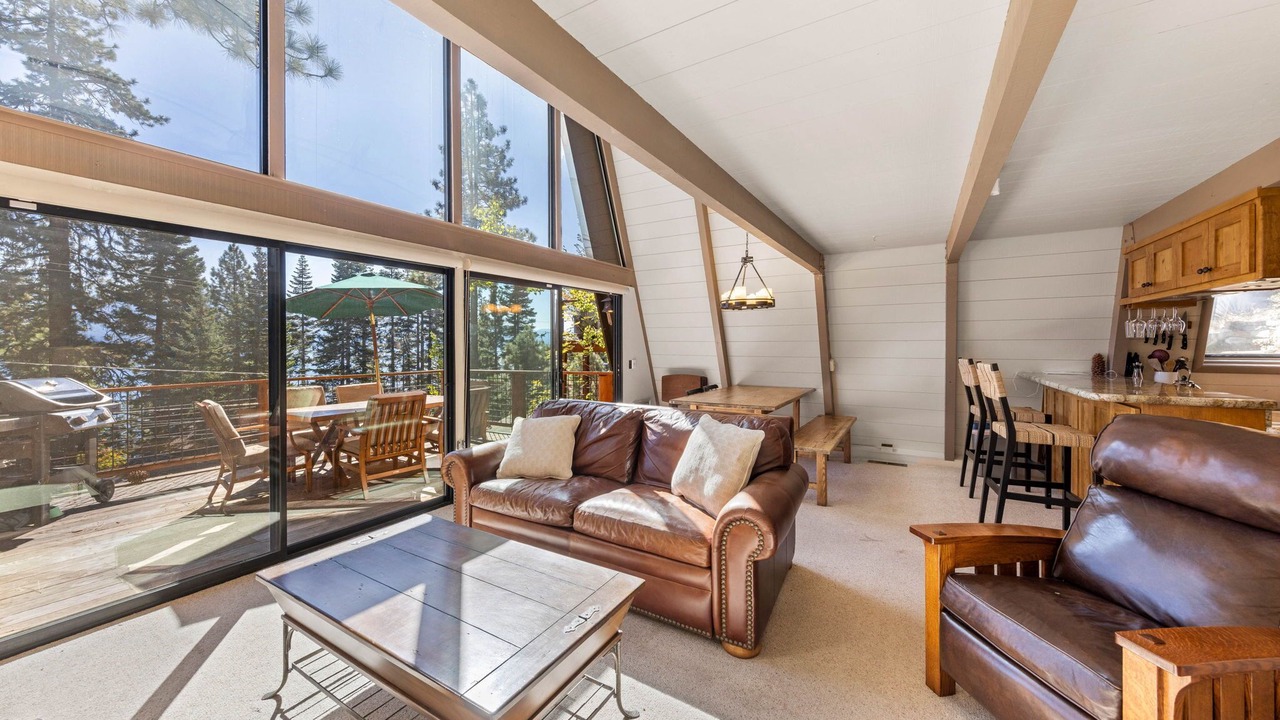 Photo of Livingroom in Crystal Bay