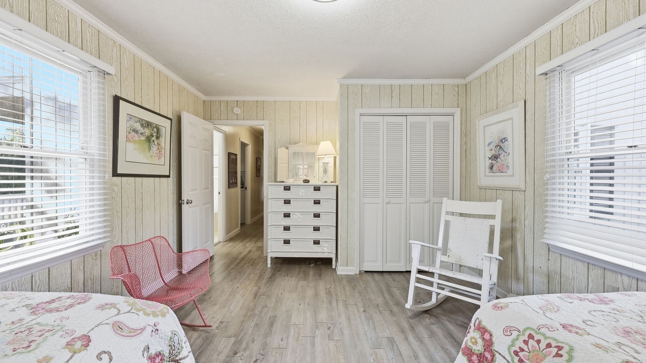 Photo of Bedroom in Debordieu Colony
