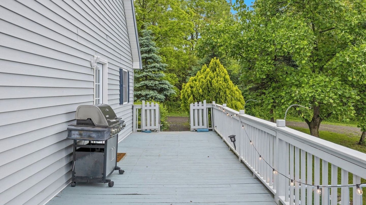 Photo of Outdoor in Valois