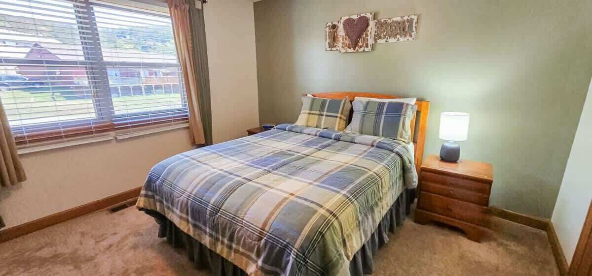 Photo of Bedroom in Holiday Island