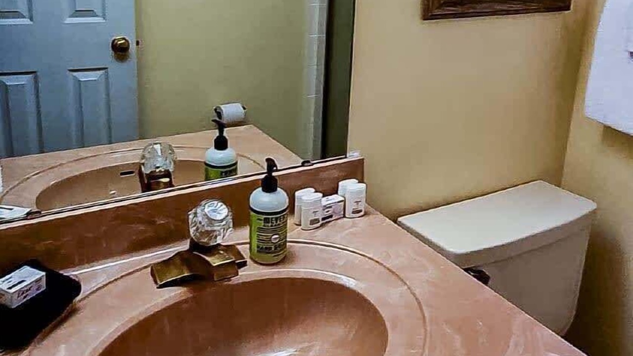 Photo of Bathroom in Holiday Island