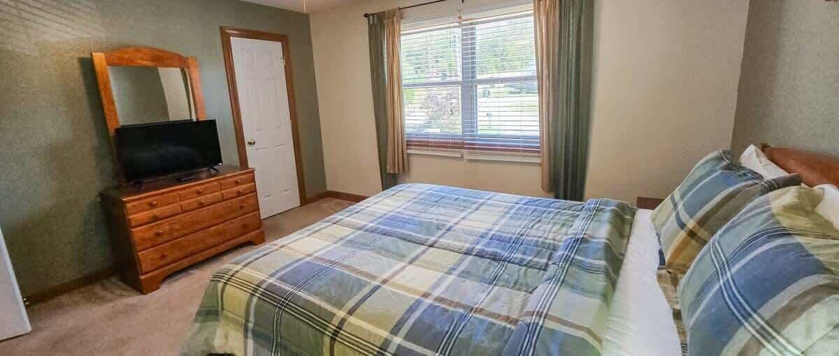 Photo of Bedroom in Holiday Island
