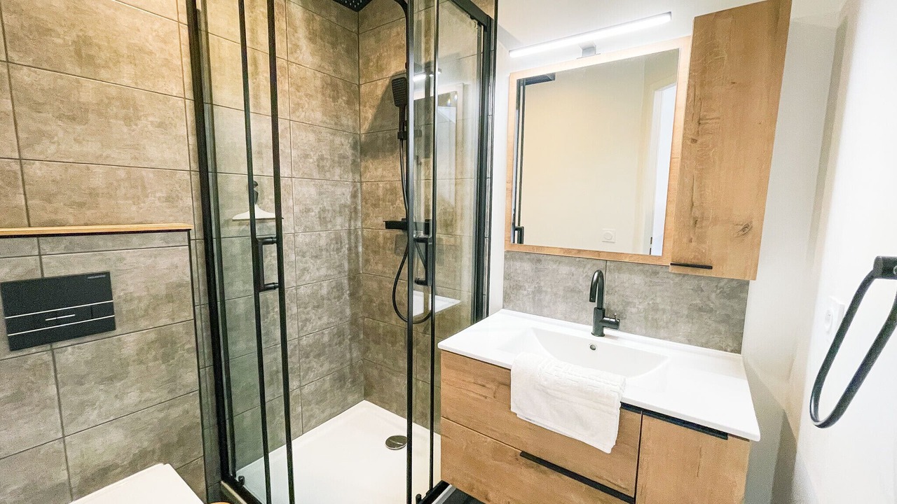 Photo of Bathroom in Saint-Martin-le-Vinoux