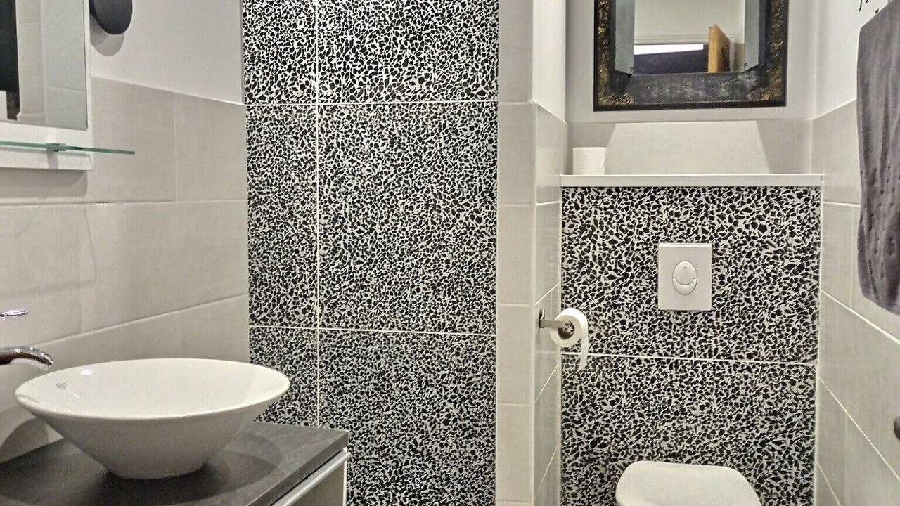 Photo of Bathroom in Le Cateau-Cambresis
