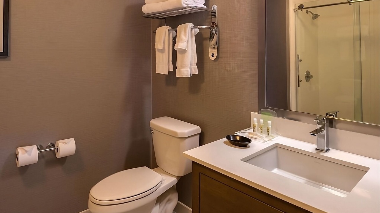 Photo of Bathroom in O'Hare