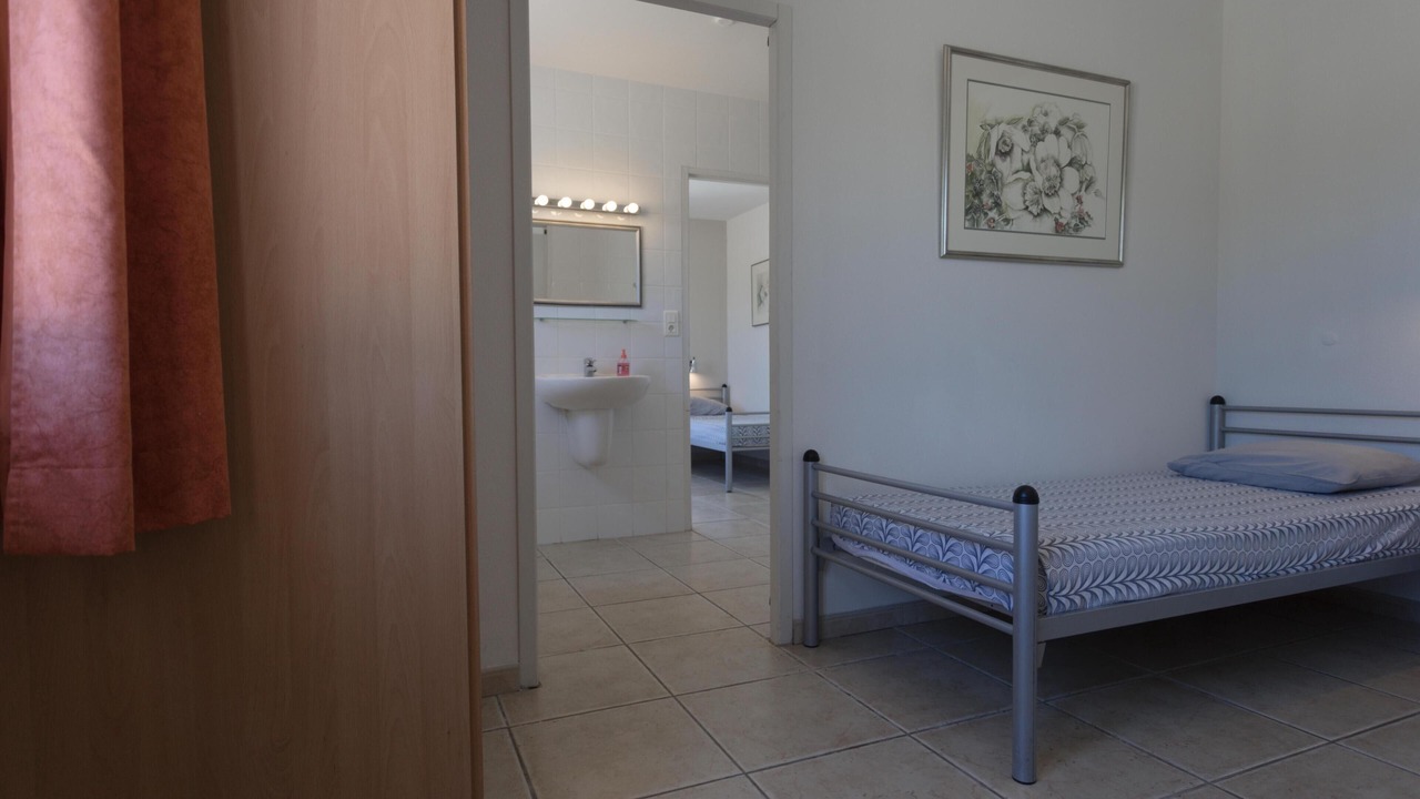 Photo of Others in Aigne