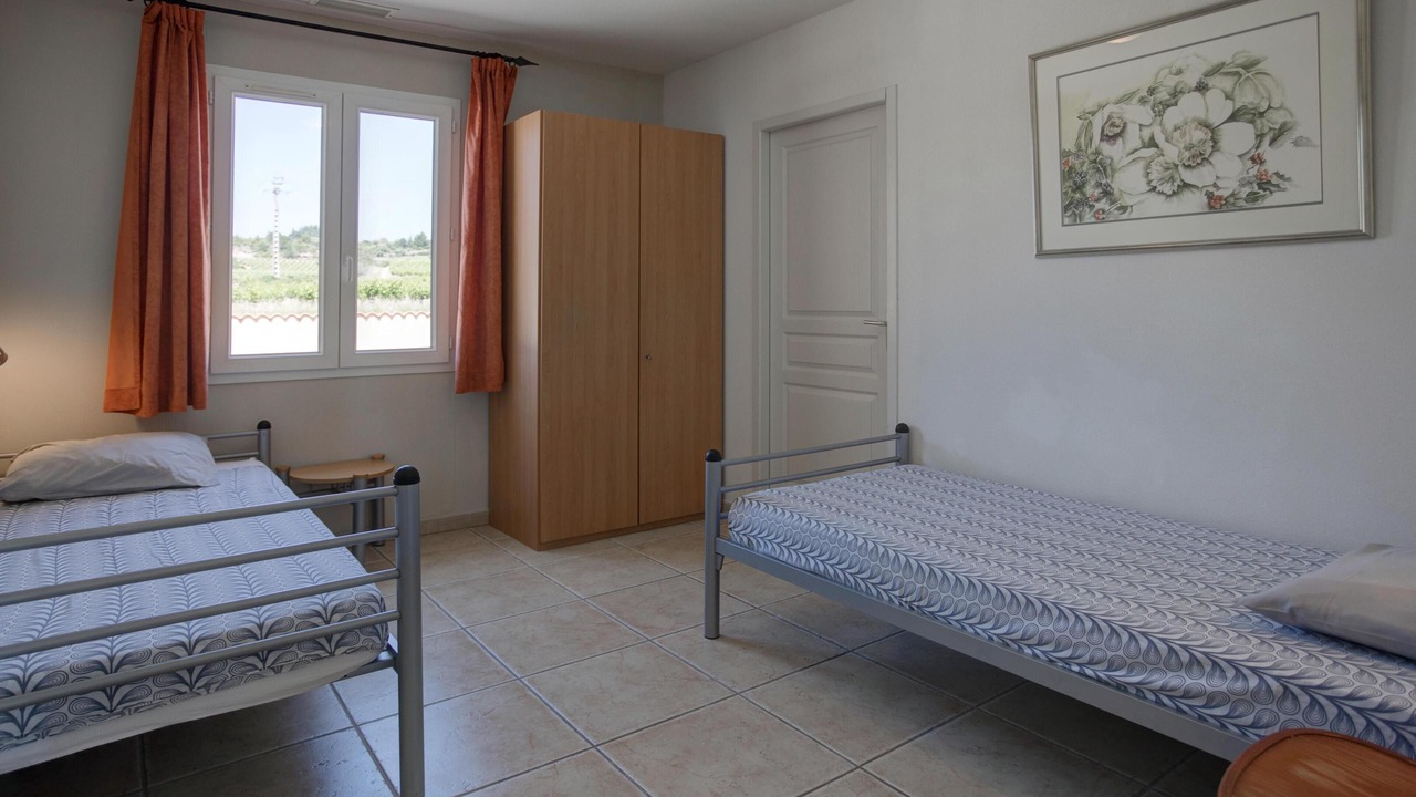 Photo of Others in Aigne