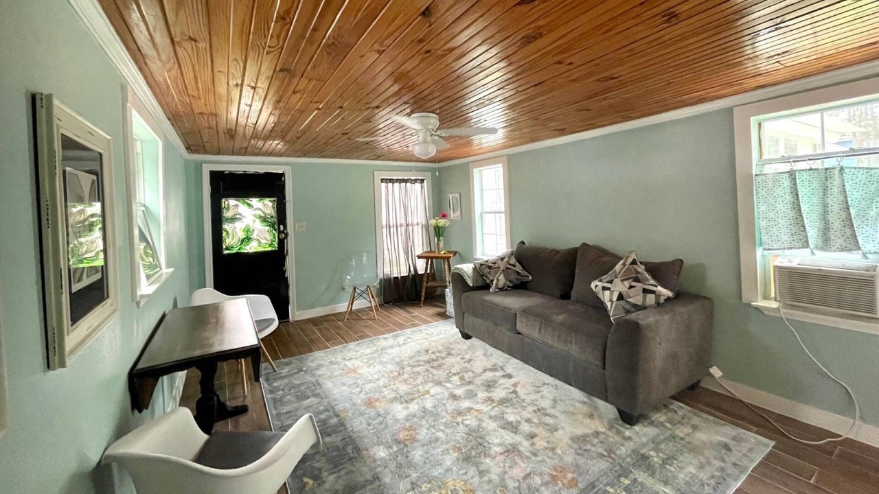Photo of Livingroom in Georgetown