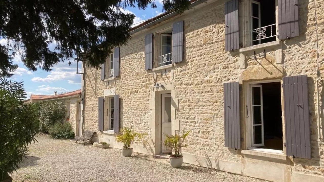 Photo of Outdoor in Chaille-les-Marais
