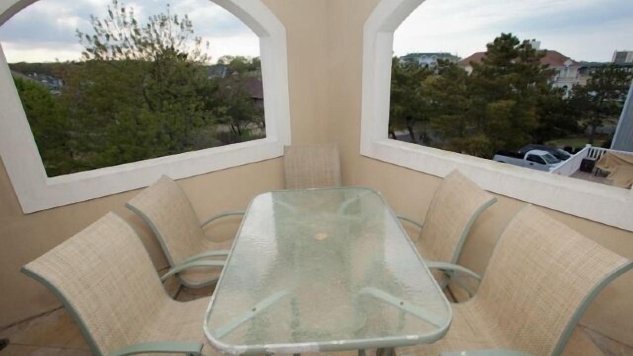 Photo of Patio Balcony in Croatan Beach