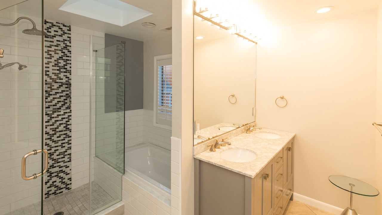 Photo of Bathroom in Northeast Virginia Beach