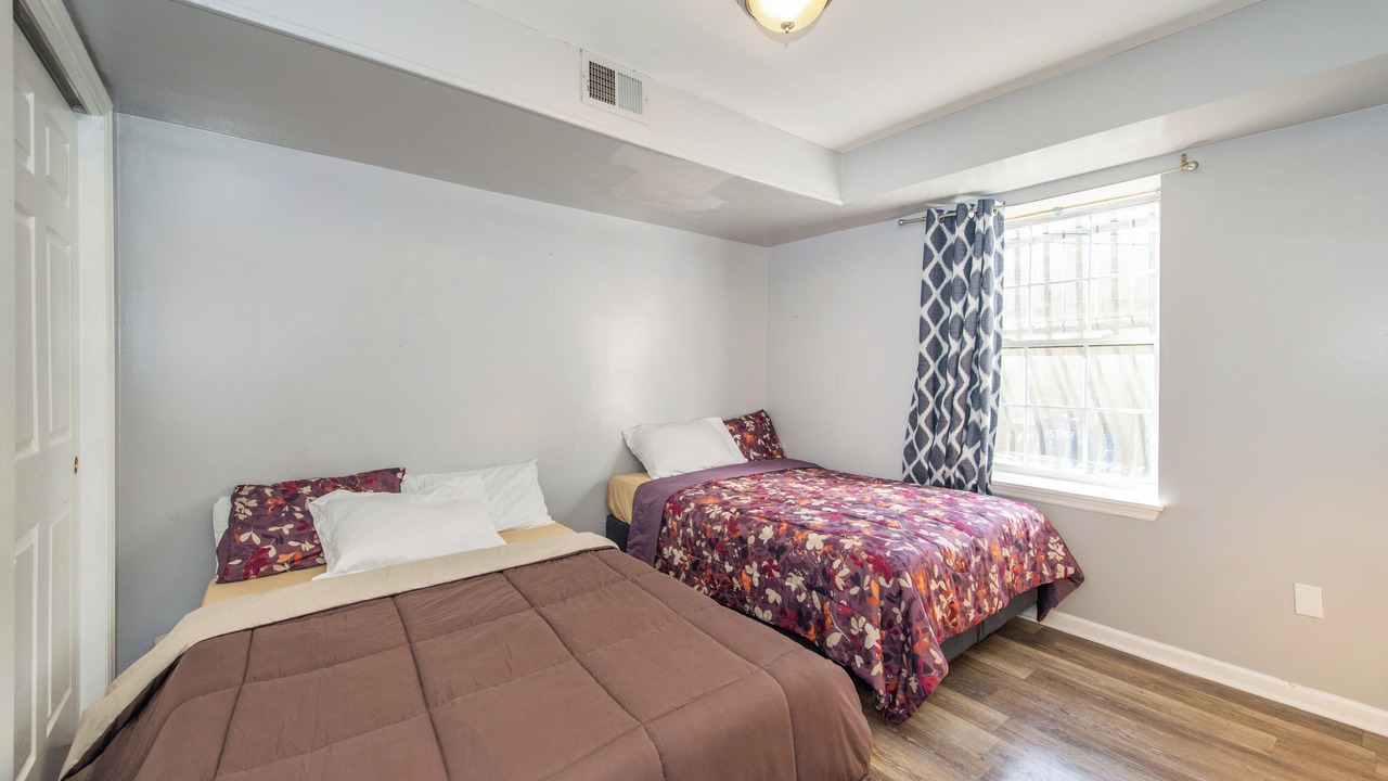 Photo of Bedroom in Ironbound District