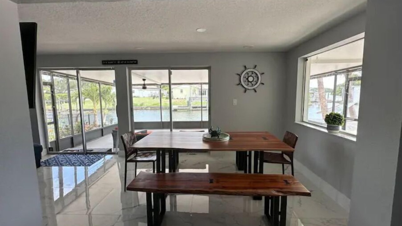 Photo of Outdoor in Tampa Shores