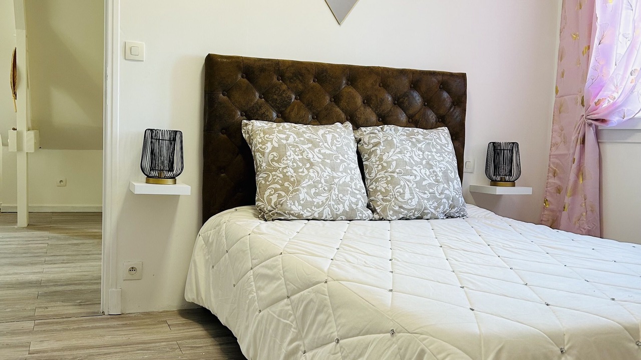 Photo of Bedroom in Demouville