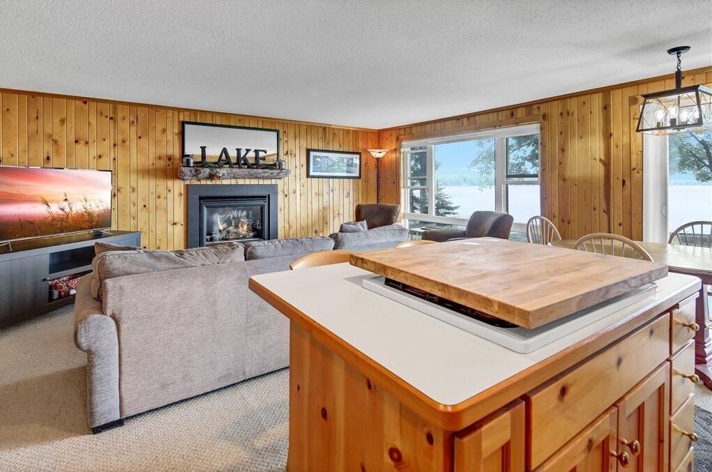Photo of Livingroom in Hillman
