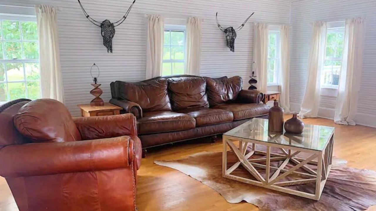 Photo of Livingroom in Pine Mountain Valley