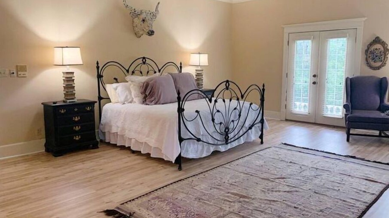 Photo of Bedroom in Pine Mountain Valley