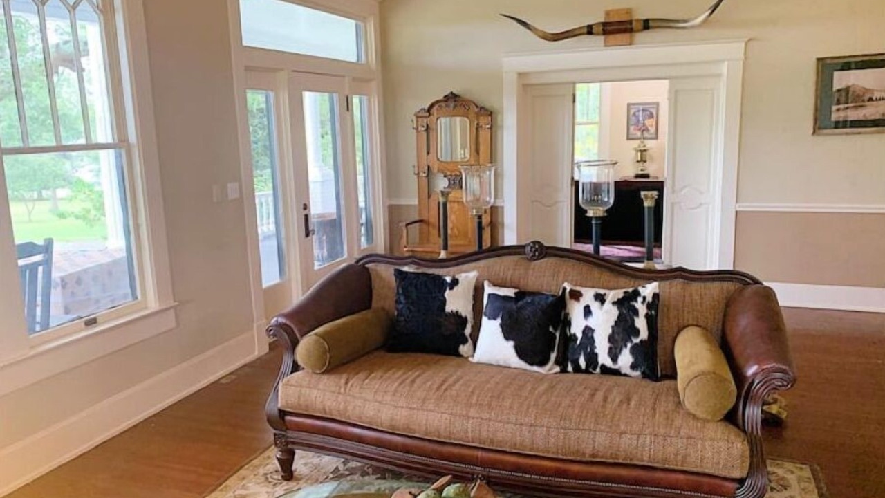 Photo of Livingroom in Pine Mountain Valley