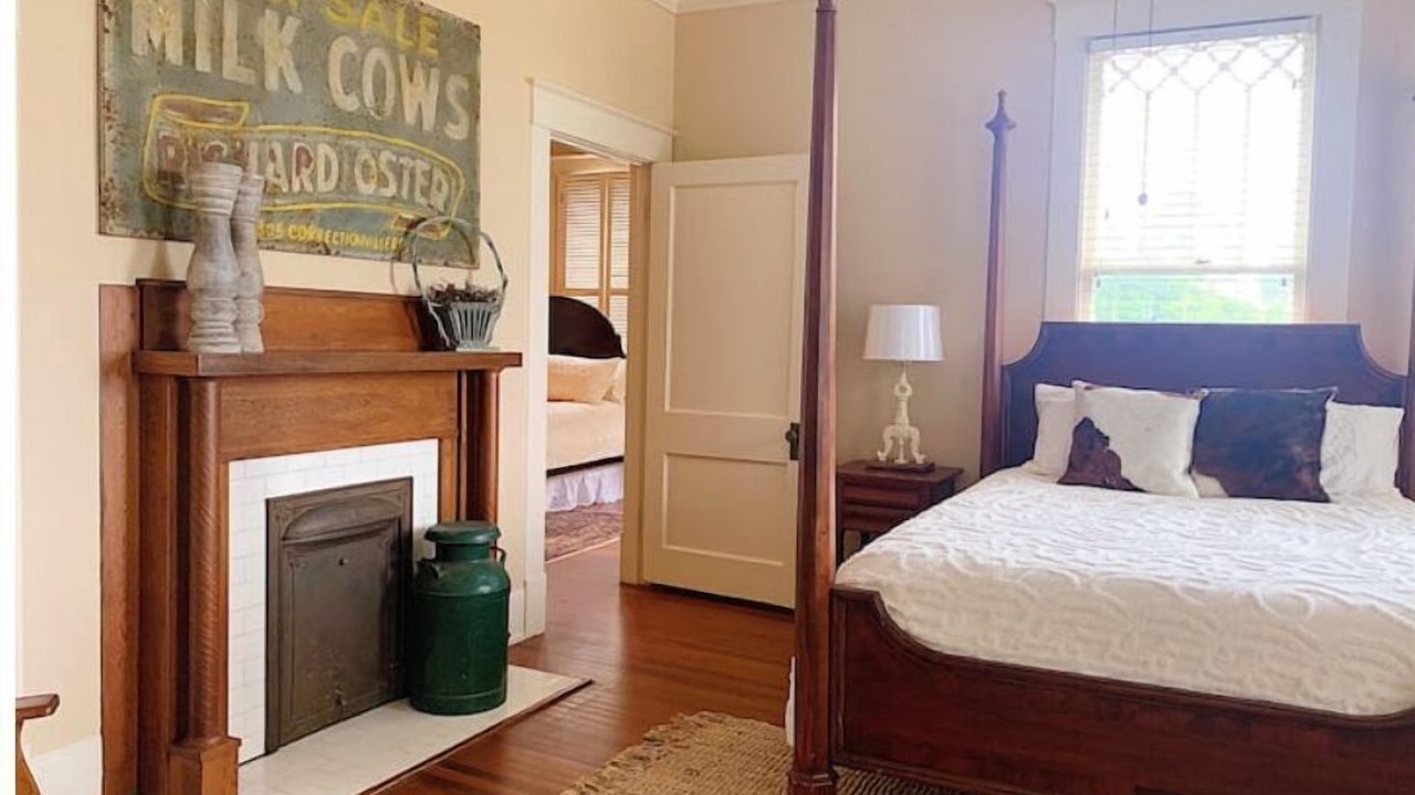 Photo of Bedroom in Pine Mountain Valley