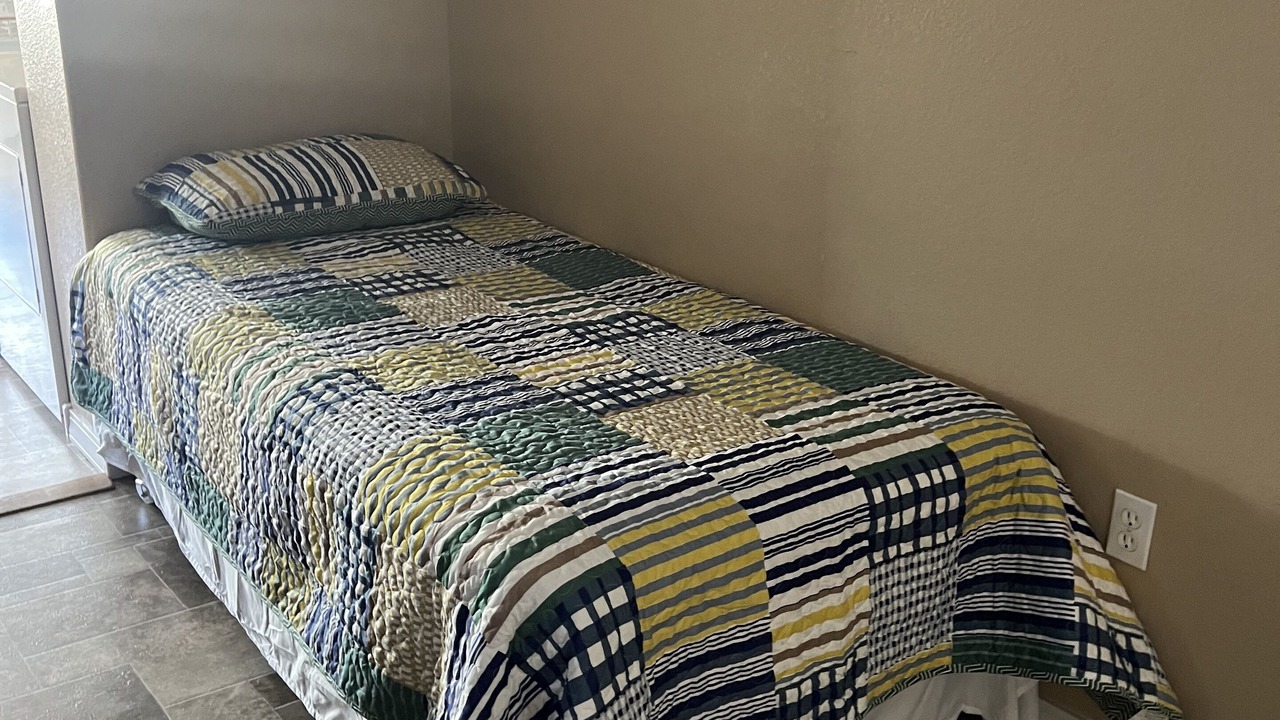 Photo of Bedroom in Mammoth Spring