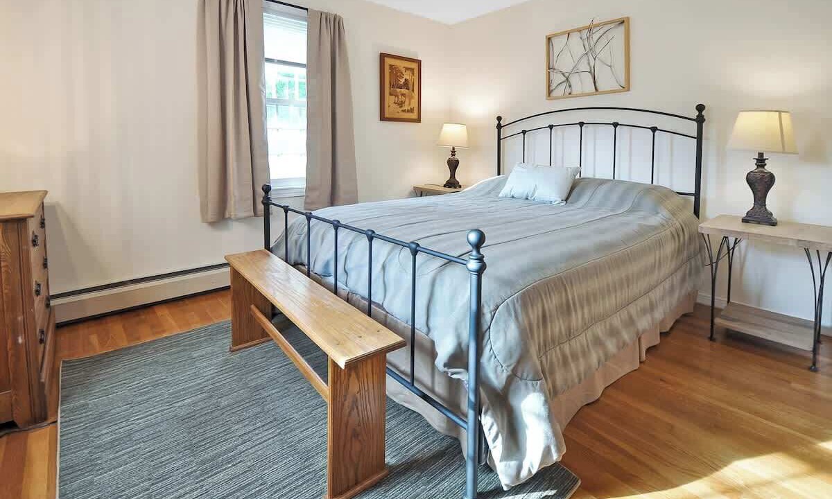 Photo of Bedroom in North Hampton