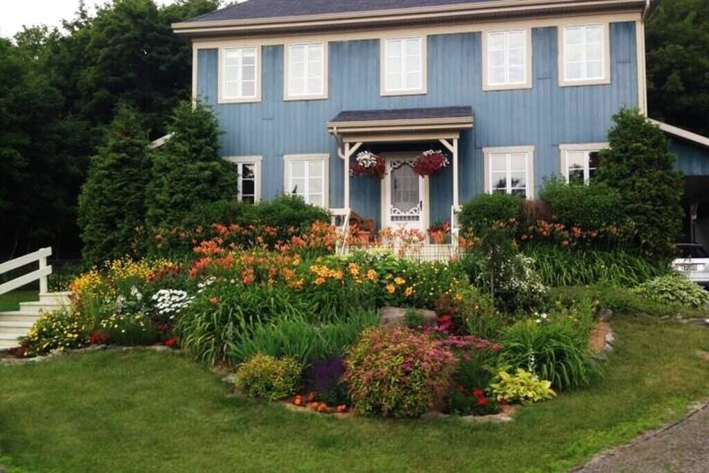 Photo of Others in Saint-Jean-de-l'lle-d'Orleans