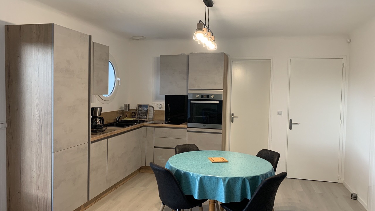 Photo of Kitchen in Saint-Michel-Chef-Chef