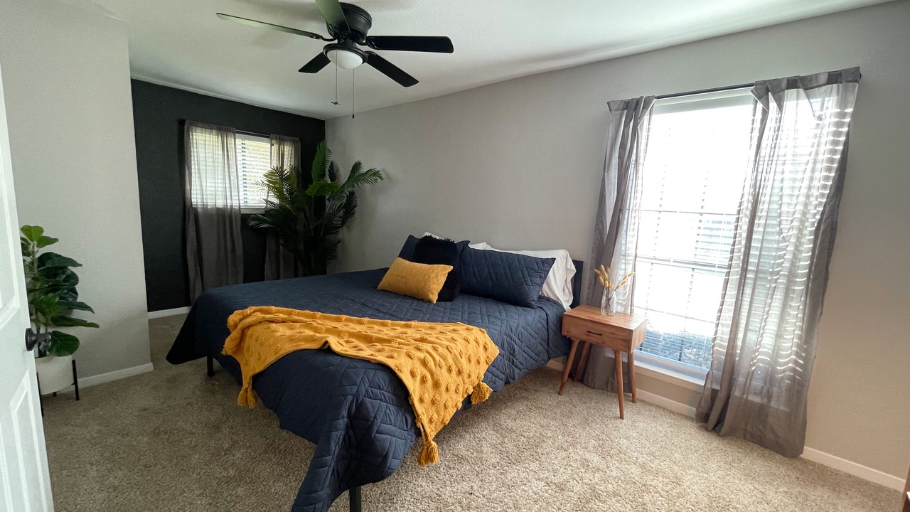 Photo of Bedroom in Manchaca