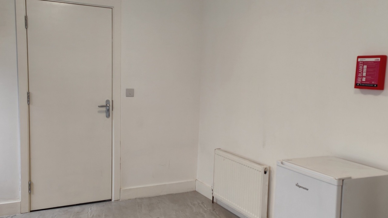 Photo of Others in New Addington