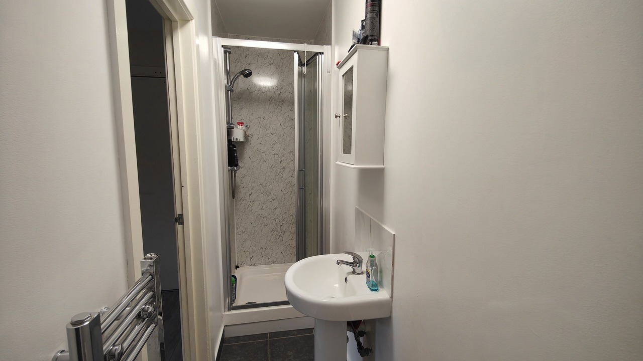 Photo of Bathroom in New Addington