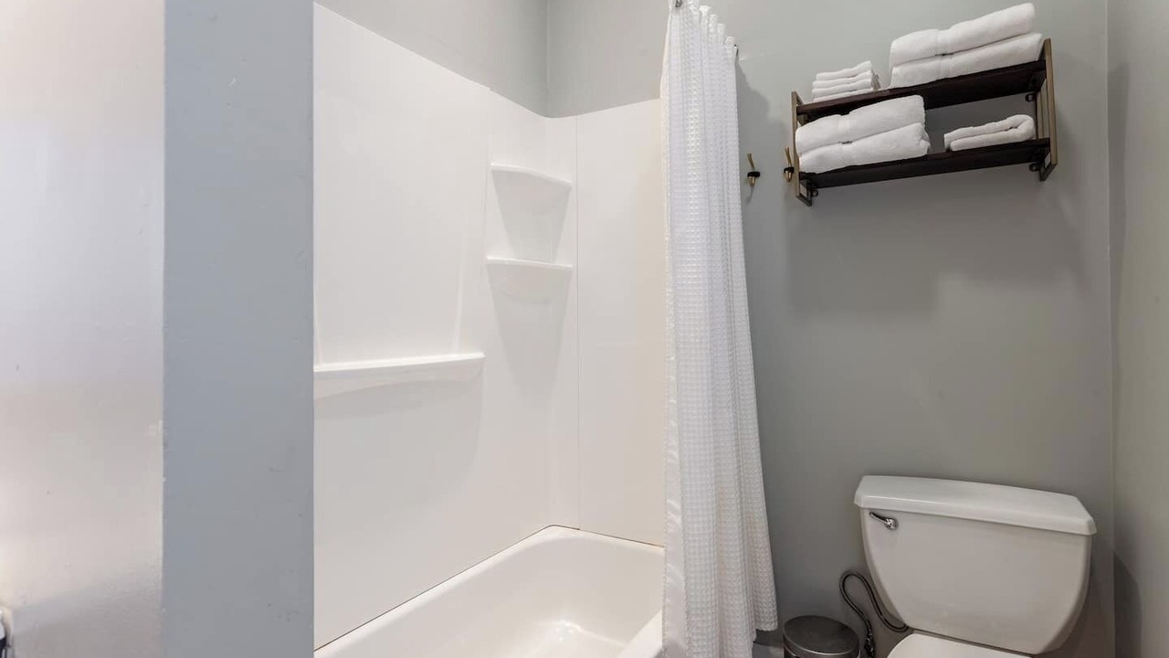 Photo of Bathroom in Southmoreland