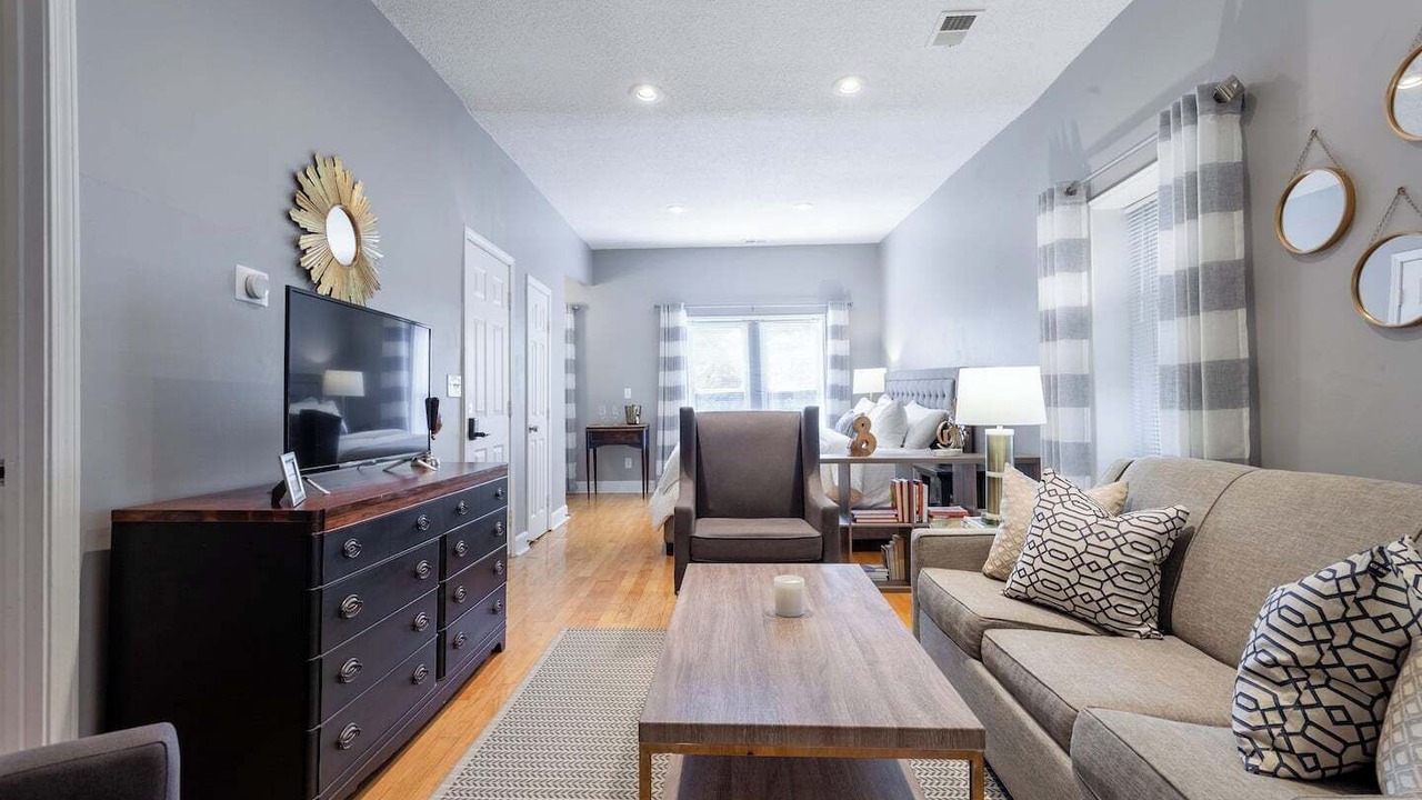 Photo of Livingroom in Southmoreland