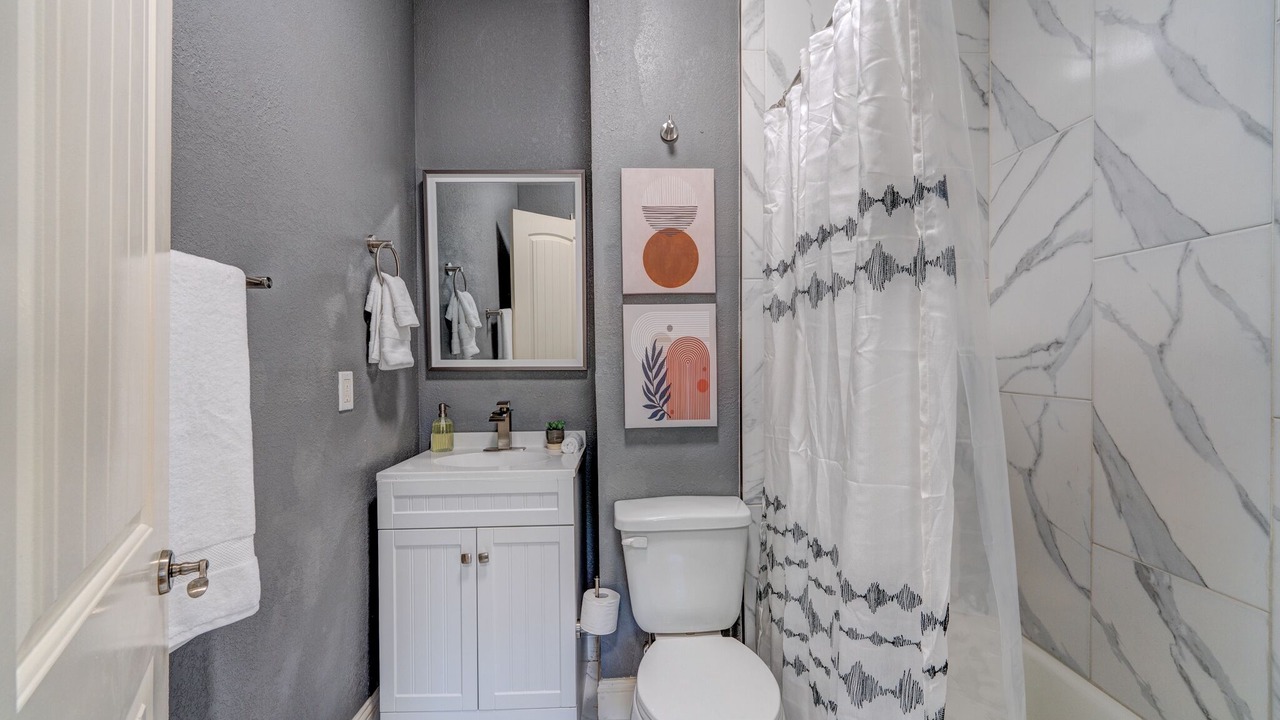 Photo of Bathroom in Northside