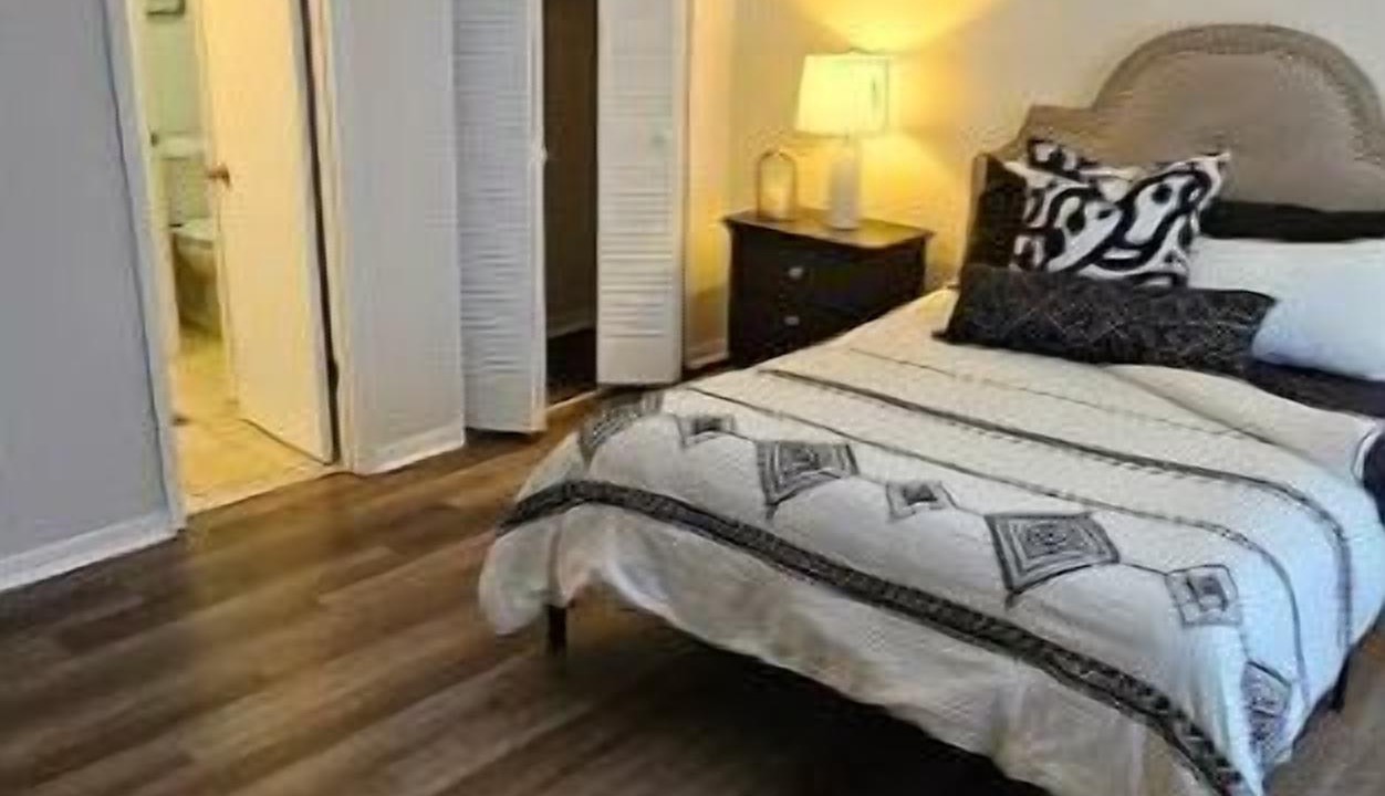 Photo of Bedroom in Crestline Heights