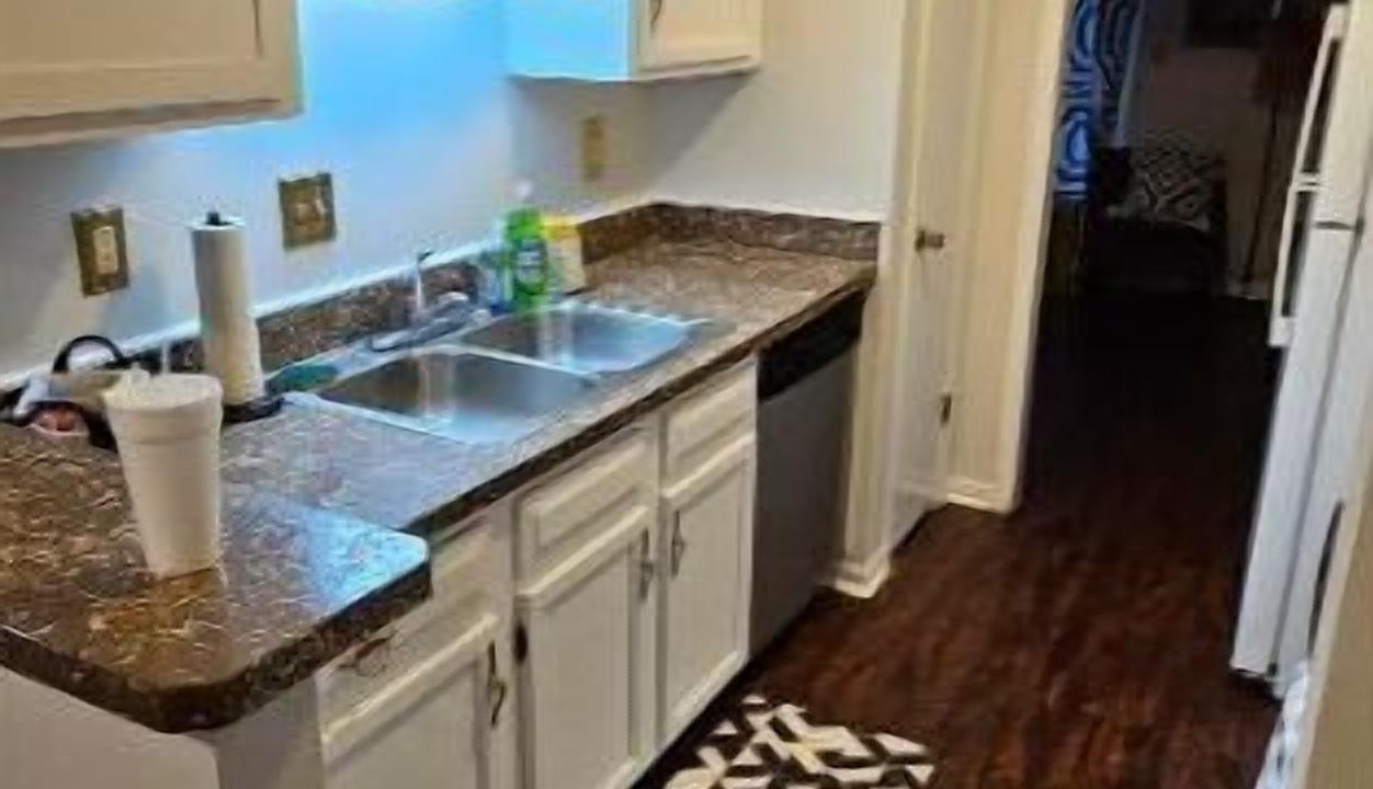 Photo of Kitchen in Crestline Heights
