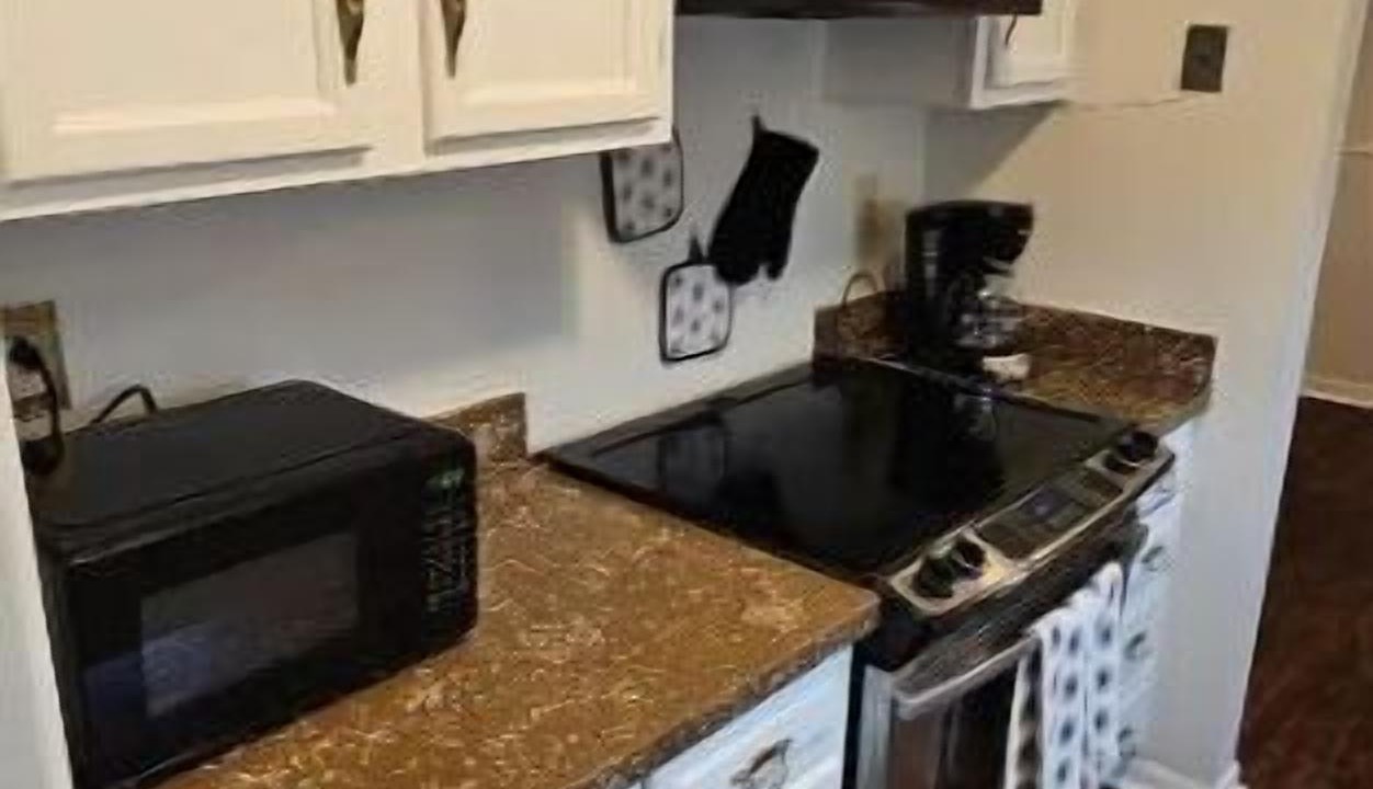 Photo of Kitchen in Crestline Heights