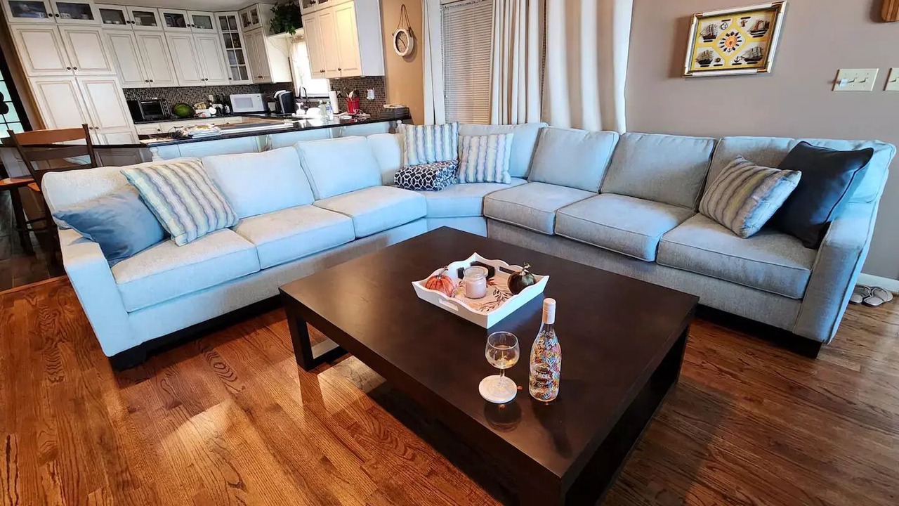 Photo of Livingroom in Bridgeport