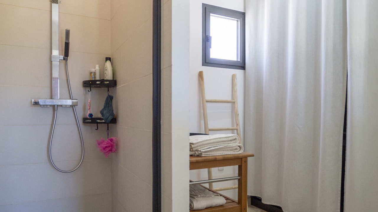 Photo of Bathroom in Vedene