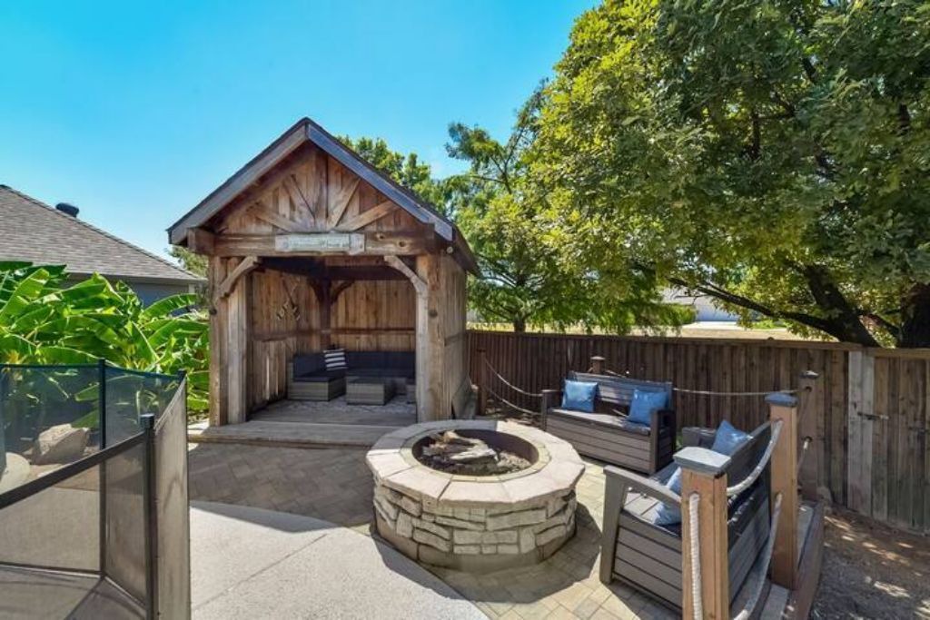 Photo of Patio Balcony in Northeast Carrollton