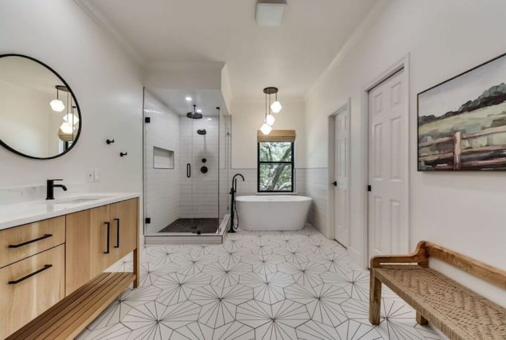 Photo of Bathroom in Northeast Carrollton