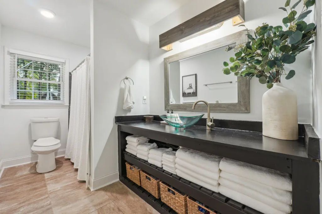 Photo of Bathroom in Alpharetta