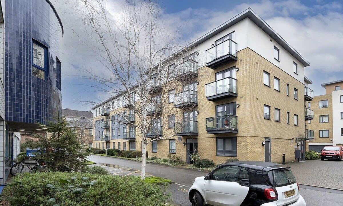 Photo of Outdoor in Kennington