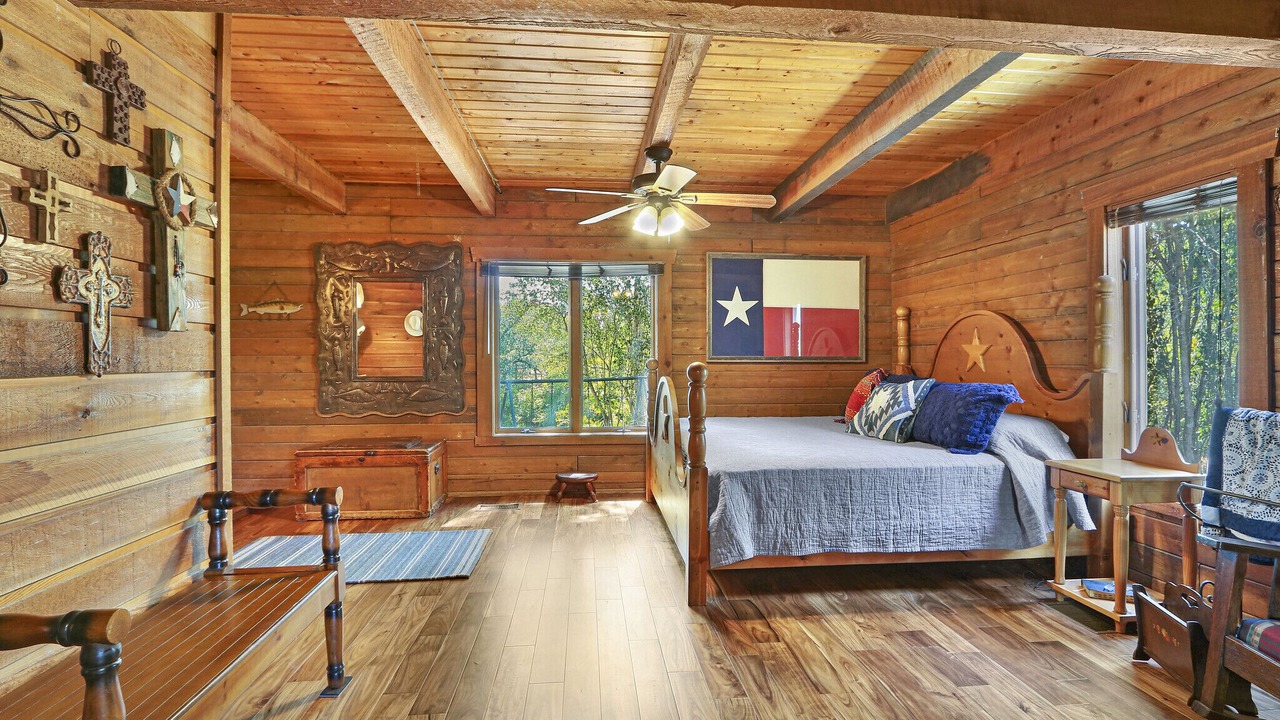 Photo of Bedroom in Martindale