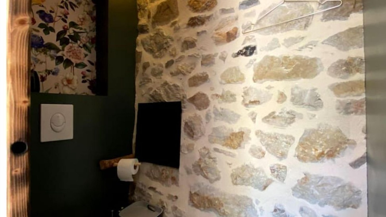 Photo of Bathroom in Saint-M'Herve