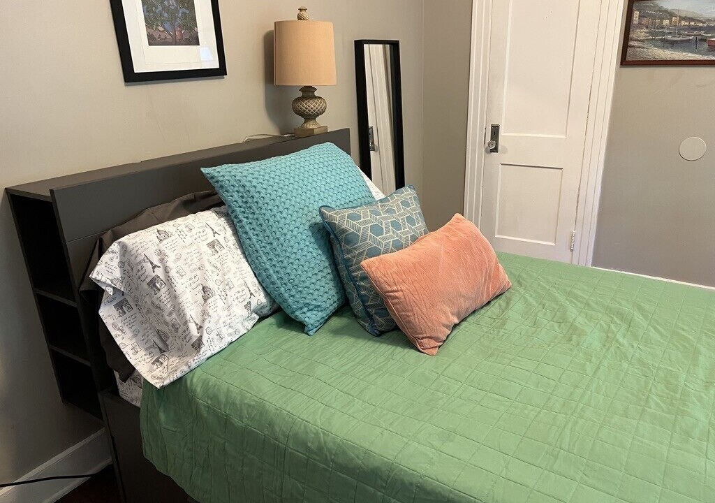 Photo of Bedroom in Vollintine-Evergreen