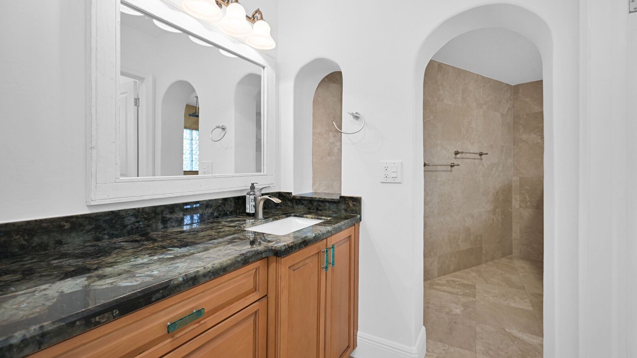 Photo of Others in Lake Ida Shores